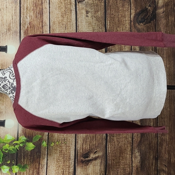 MT Paws Up Sweatshirt - Picture 4 of 6